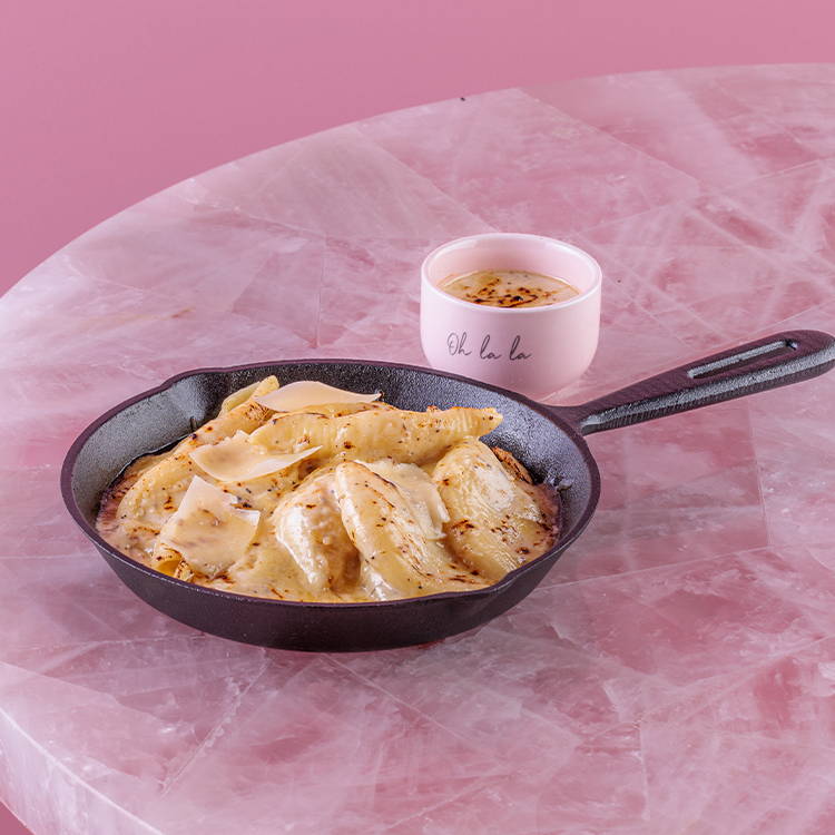 EL&N Truffle Cacio e pepe pasta in a skillet