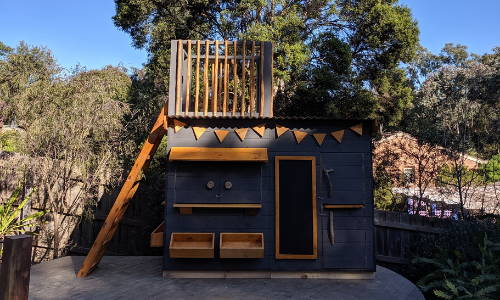 A fort Top cubby house for residential