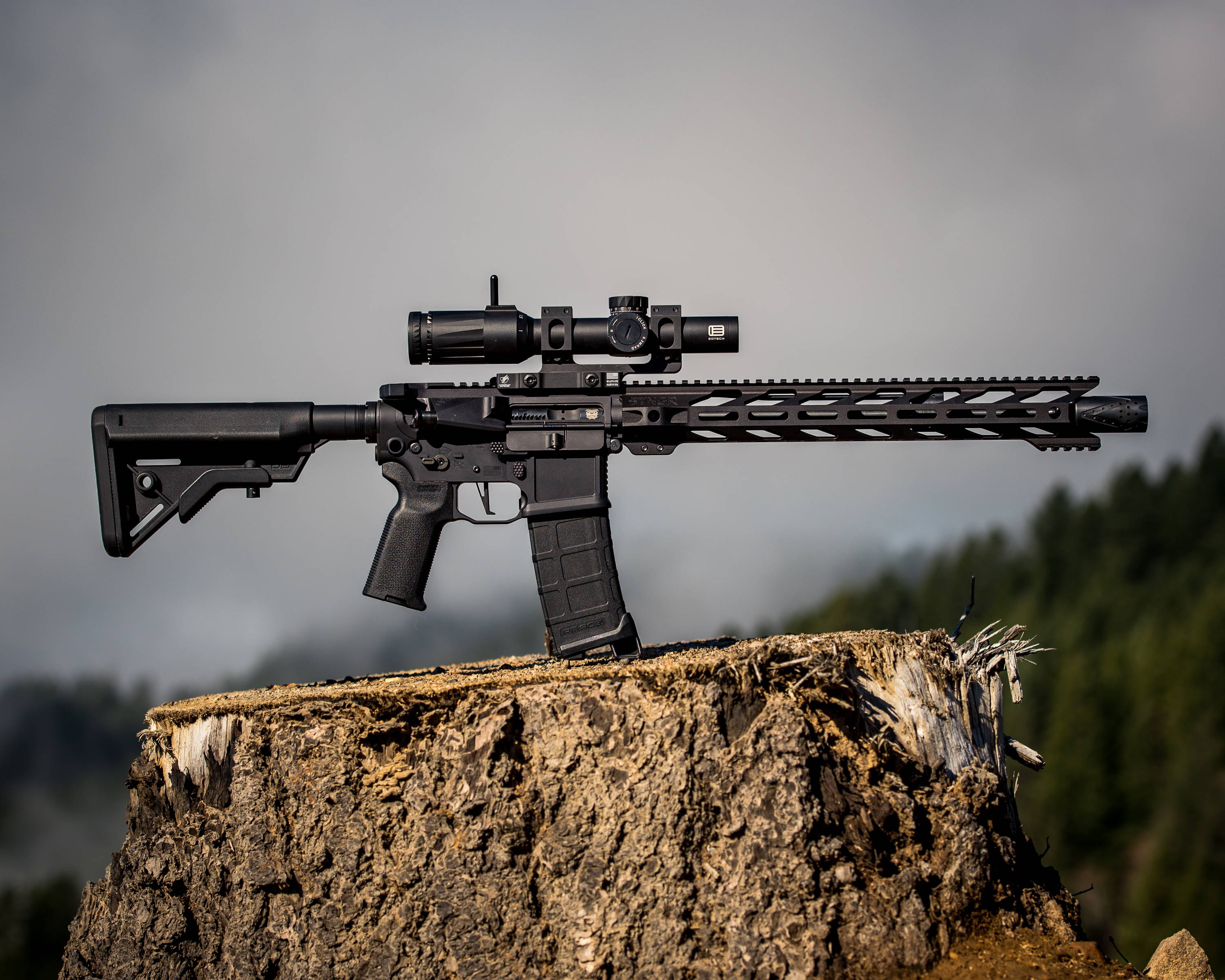 STNGR | HWK M-LOK FREE FLOAT HANDGUARD 15