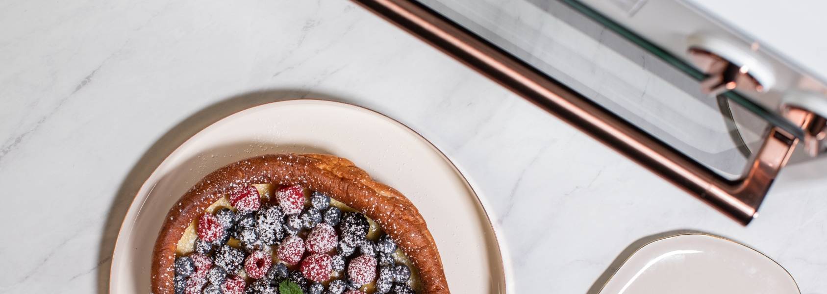 Berry desert with Cafe Couture Oven