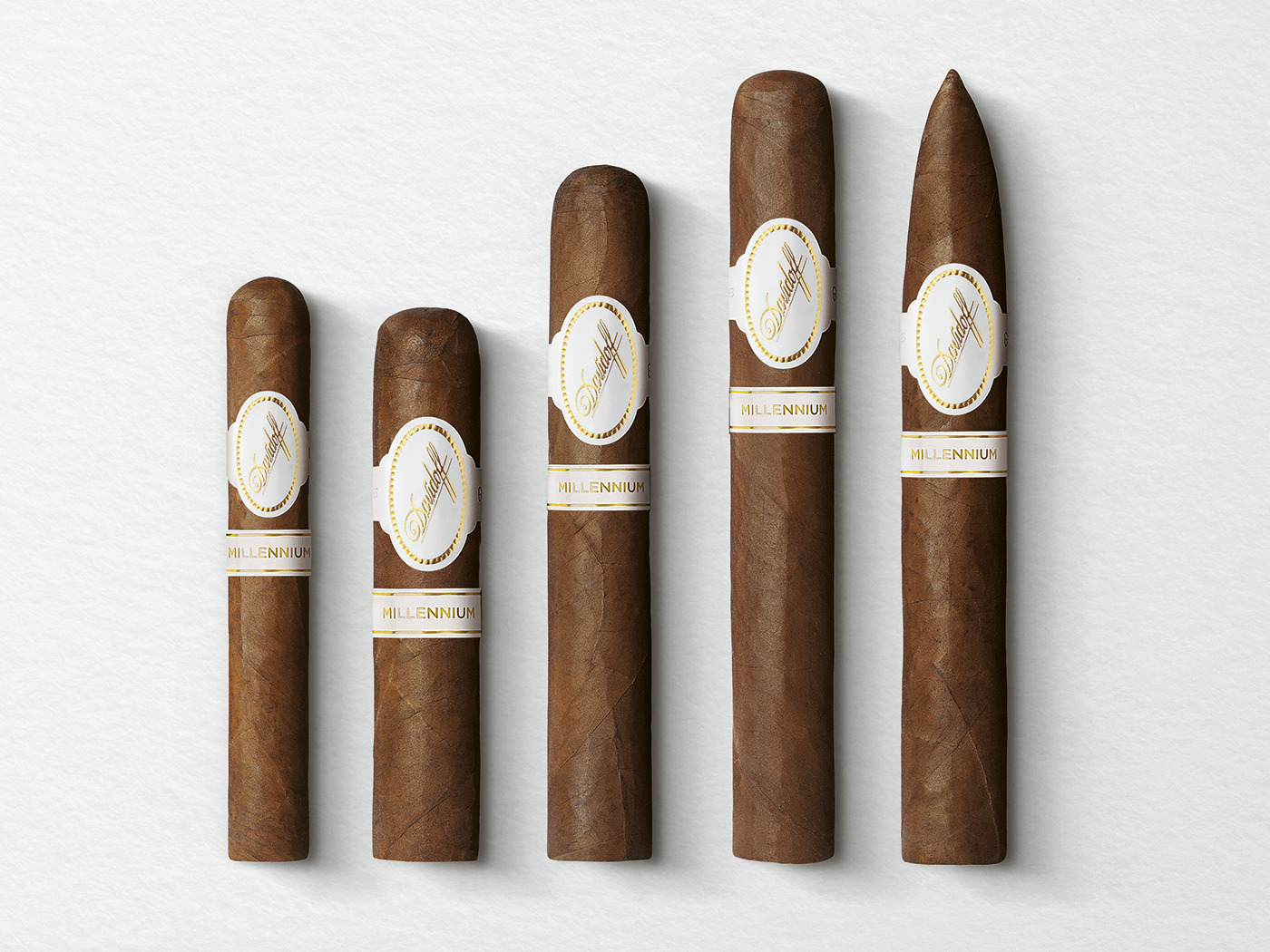 The 5 different formats of the Davidoff Millennium line shown next to one another.
