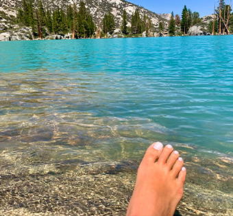 hinahina non toxic nail polished toes in water