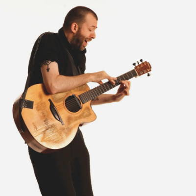 Jon Gomm recycled guitar string bracelets and jewelry