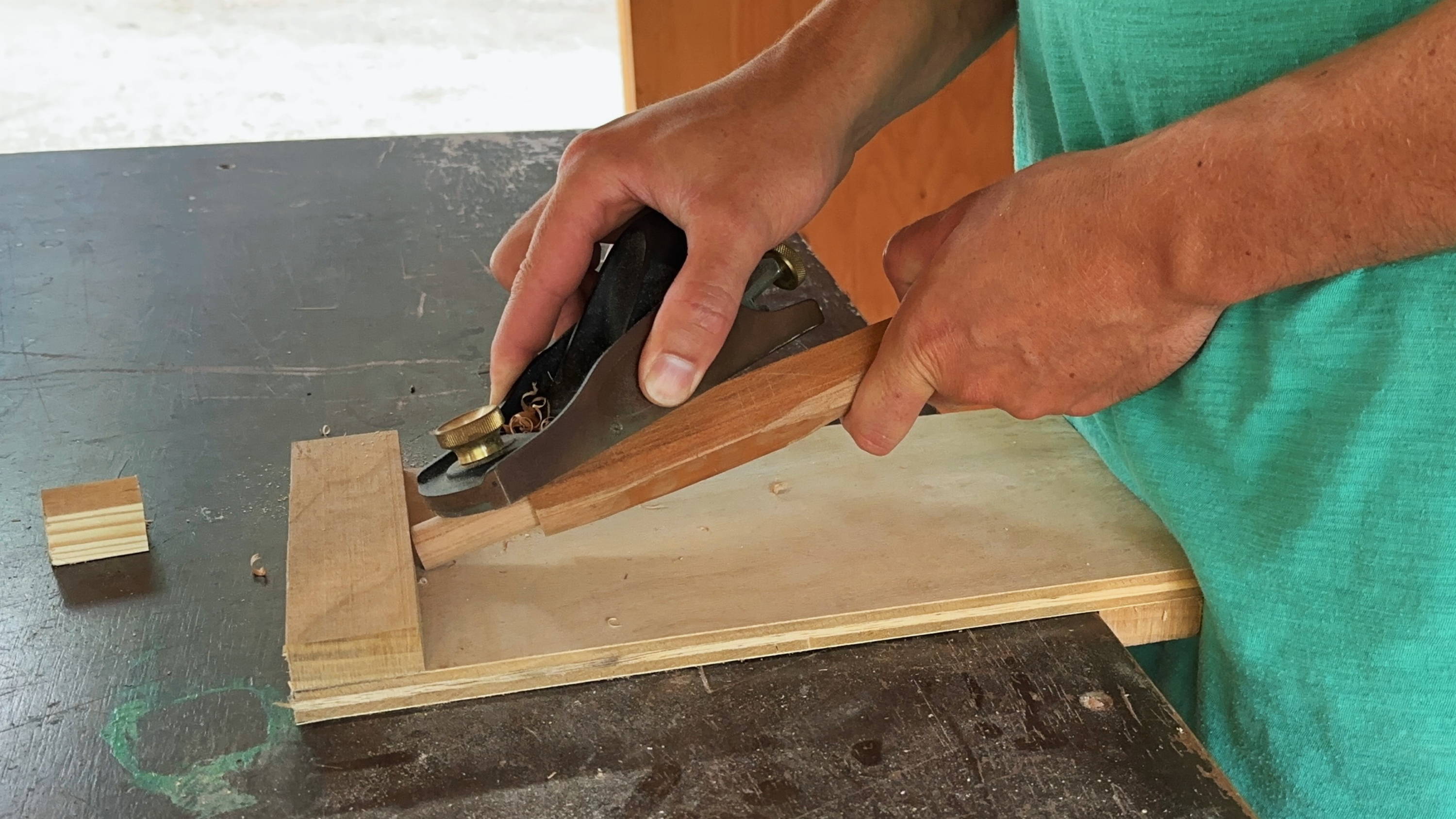 using a bench hook as a stop for hand planing