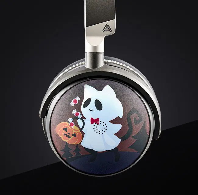 ReSkin cup on a Maxwell 2 featuring a cartoon ghost with pumpkin.