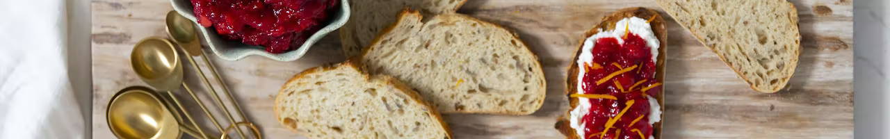 Cranberry Chevre Crostini