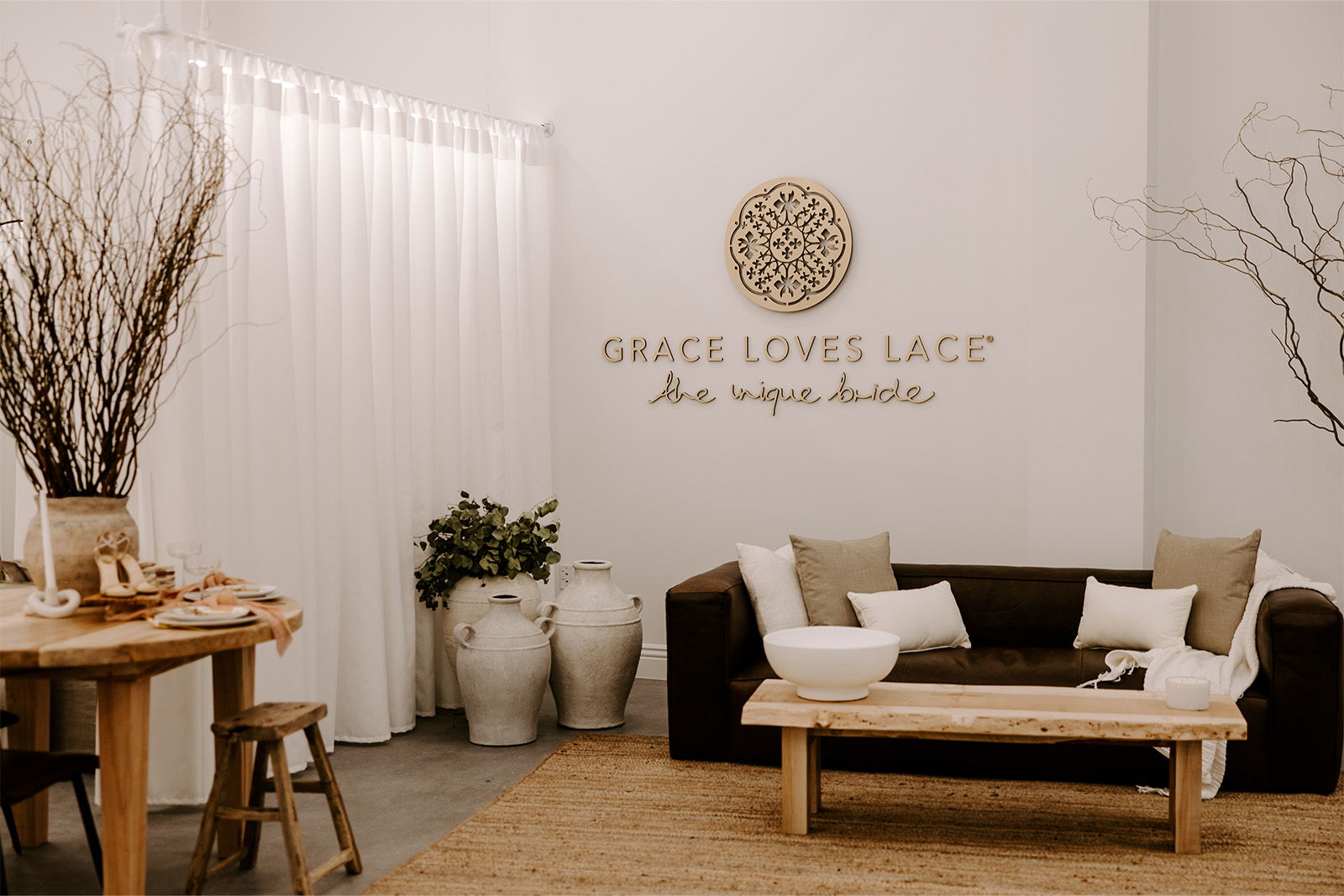 Grace Loves Lace Bridal Boutique in Las Vegas
