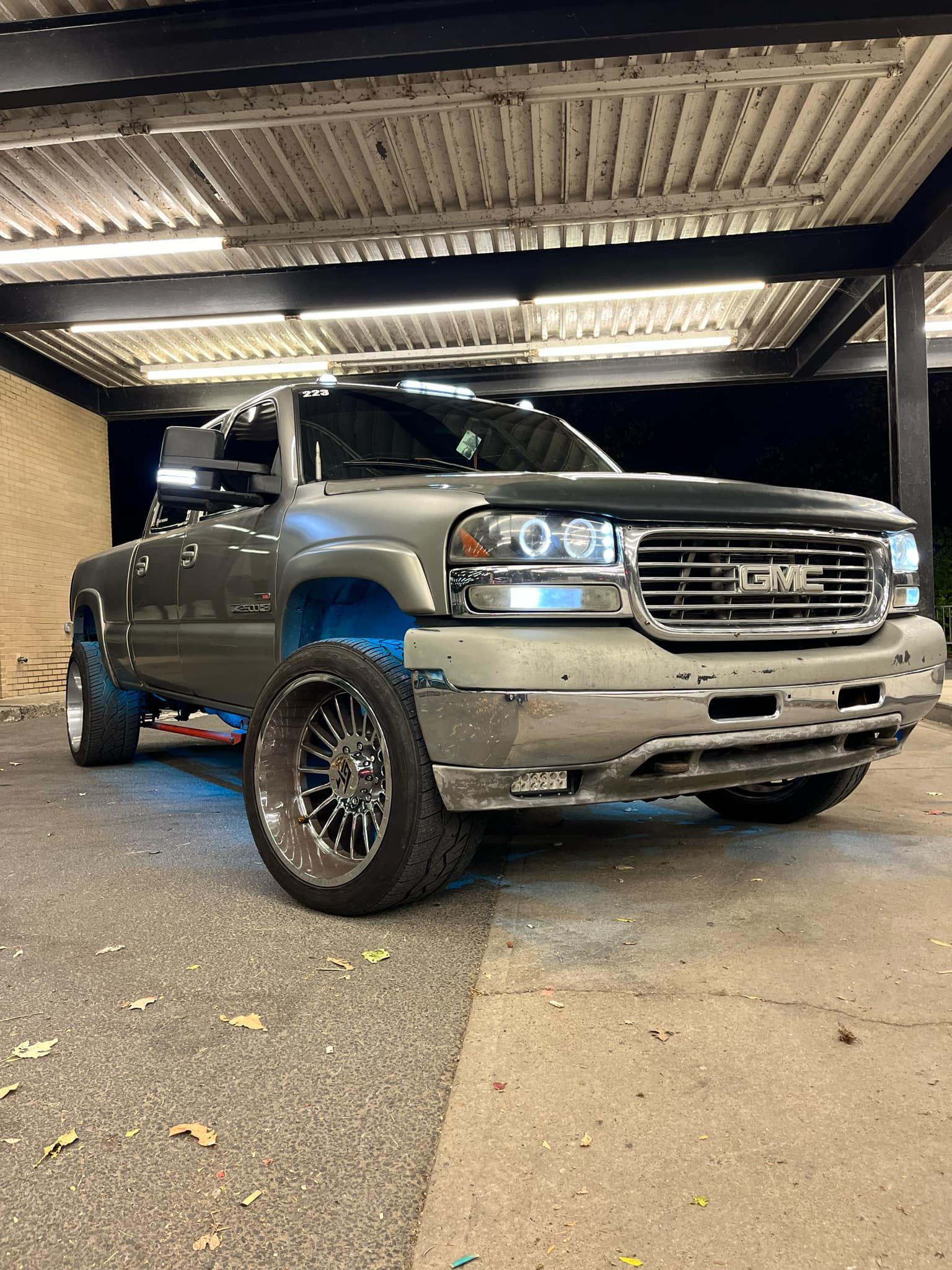 Justin's 2003 GMC Sierra 2500HD Train Horn Install