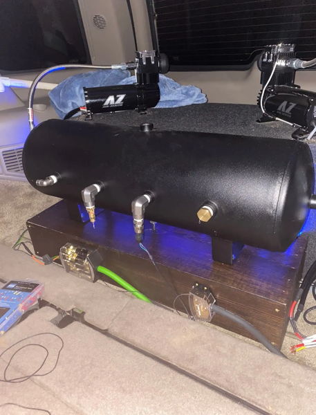 Eight gallon air tank and dual Air Zenith compressors mounted inside Dalton's 2001 Chevy Tahoe cargo area, install photo 2