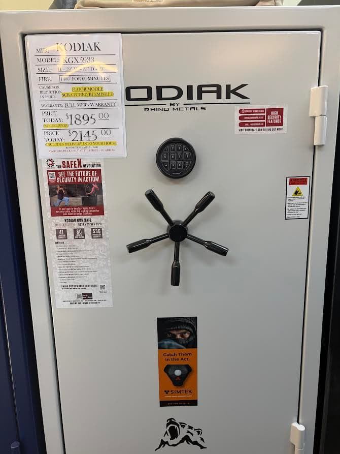 Rhino Kodiak KGX5933 Closeout white exterior