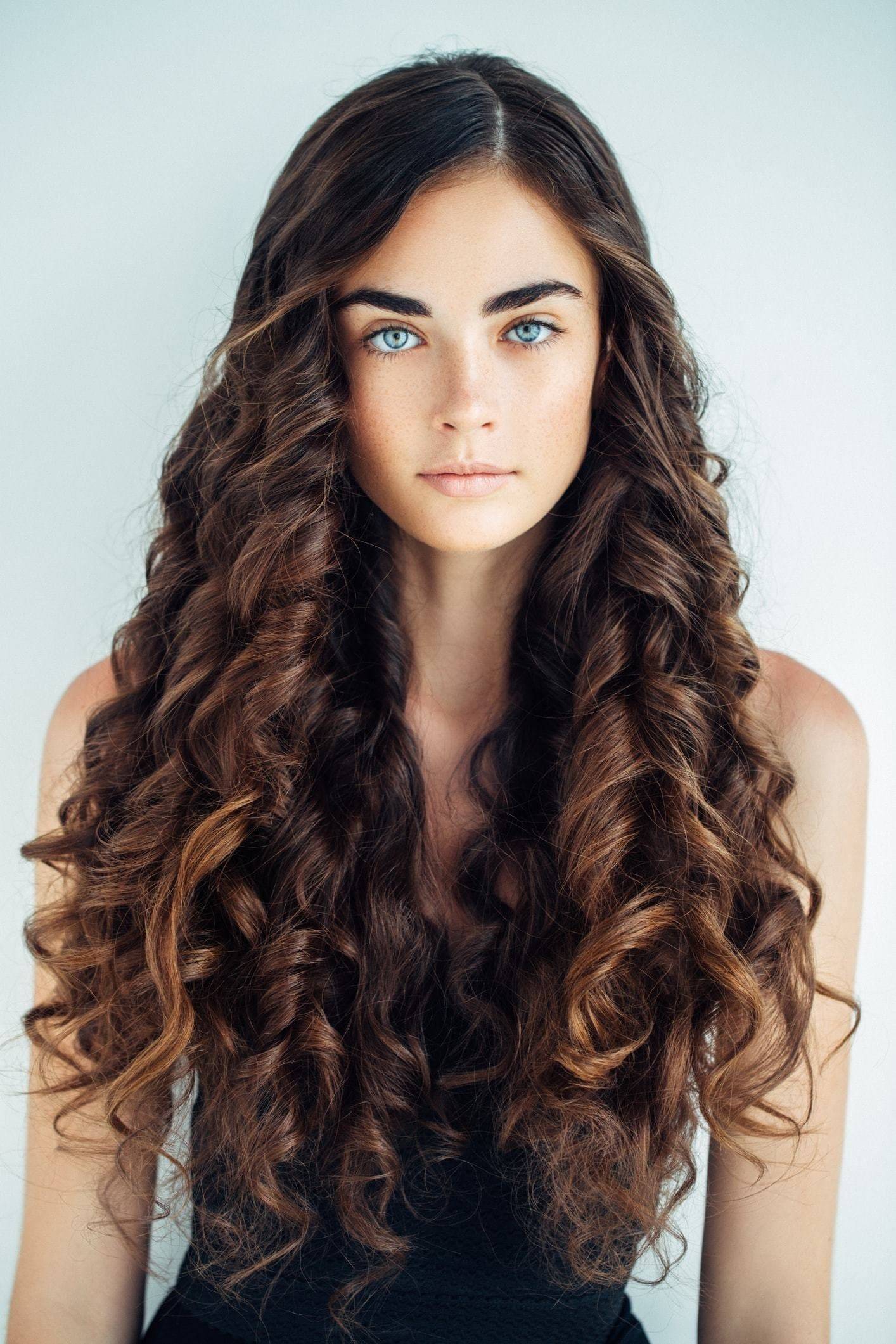 10 Curly Hairstyles for Long Hair – Pro Blo Group