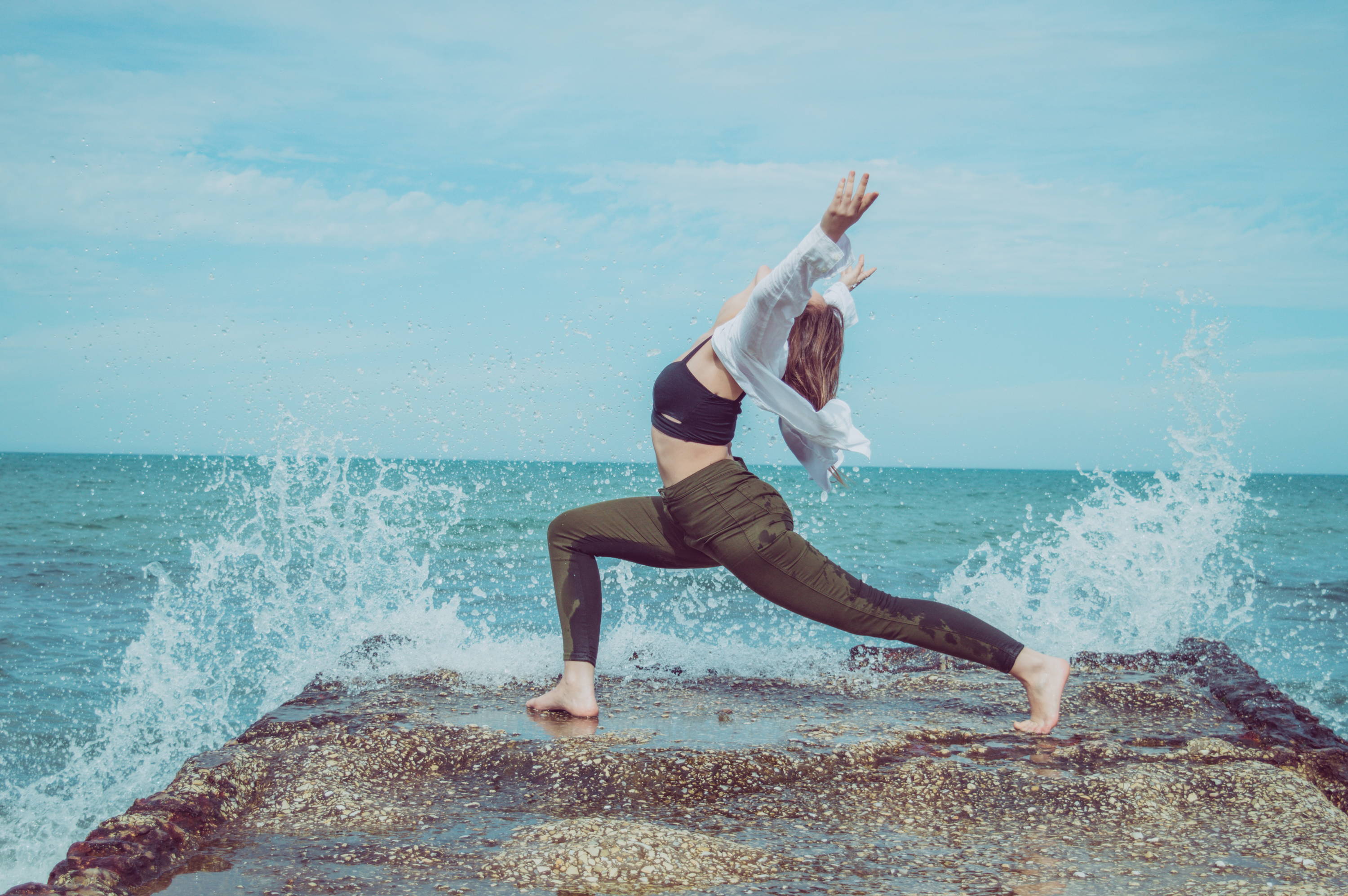 Votre aura l Le hub communautaire l Mukha Yoga