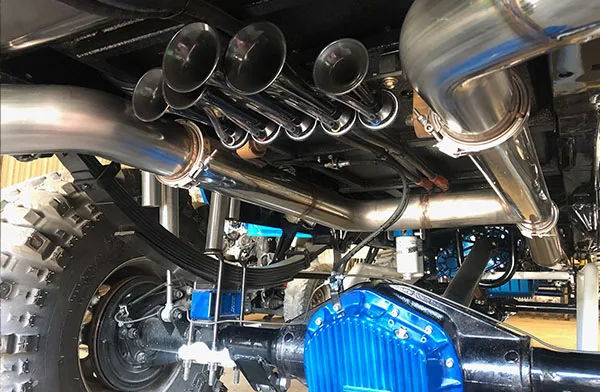 Suburban Dixie Horn Install