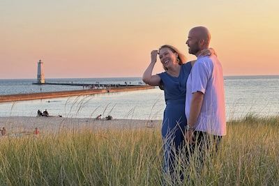 frankfort lighthouse engagement proposal