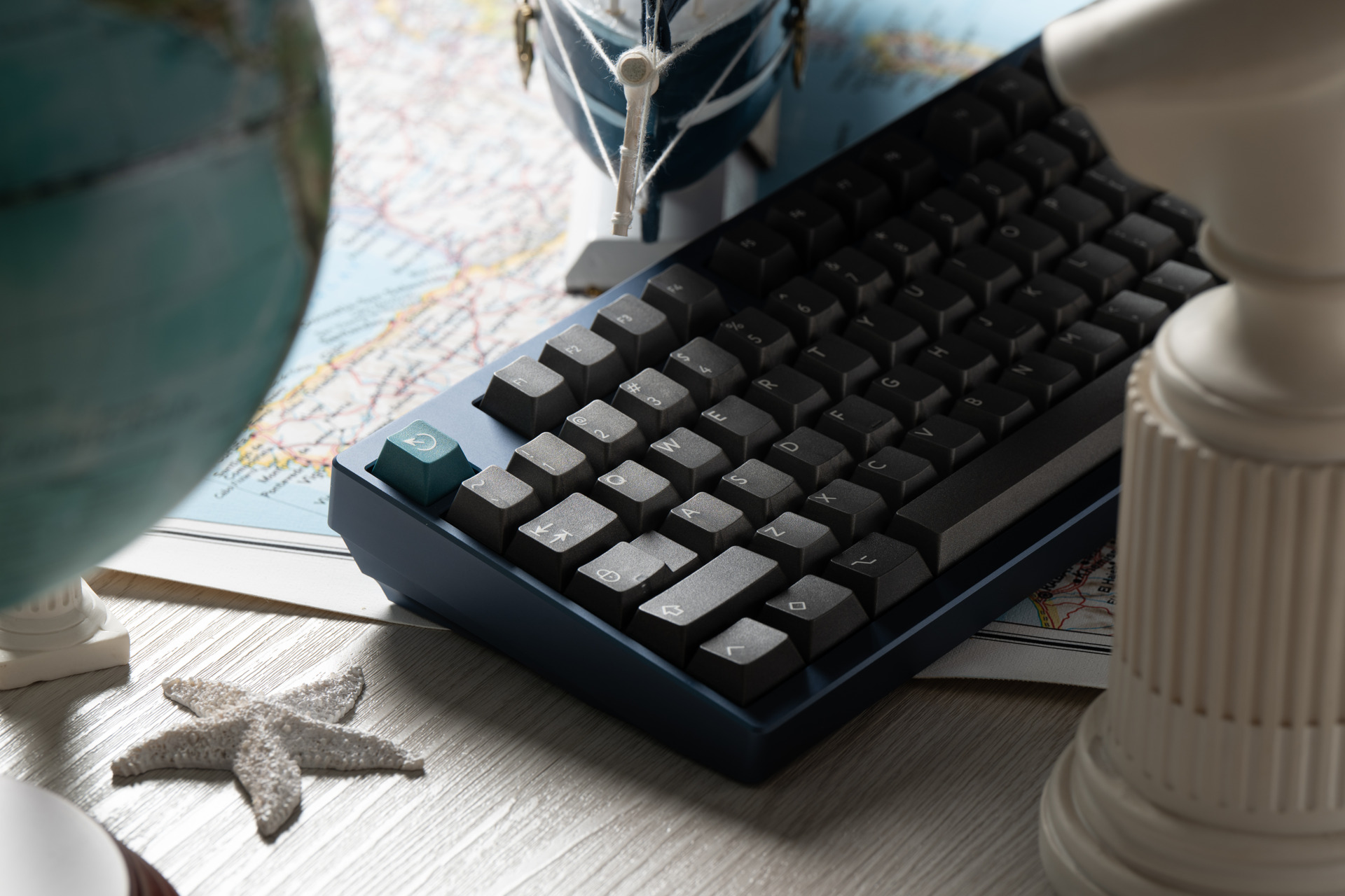 Athena 1800 fully assembled keyboard image