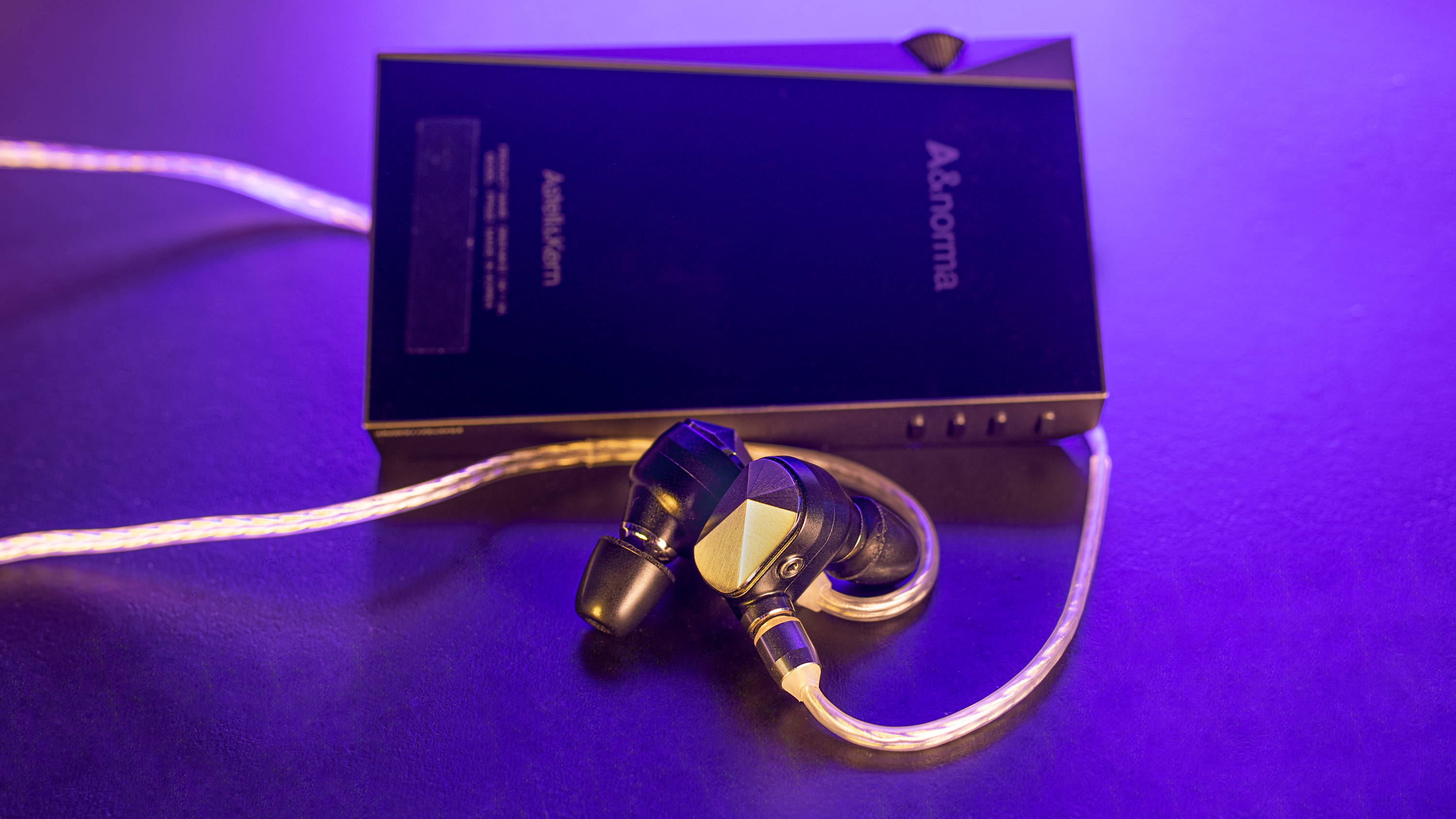 Pathfinder IEM with Astell&Kern SP2000 DAP