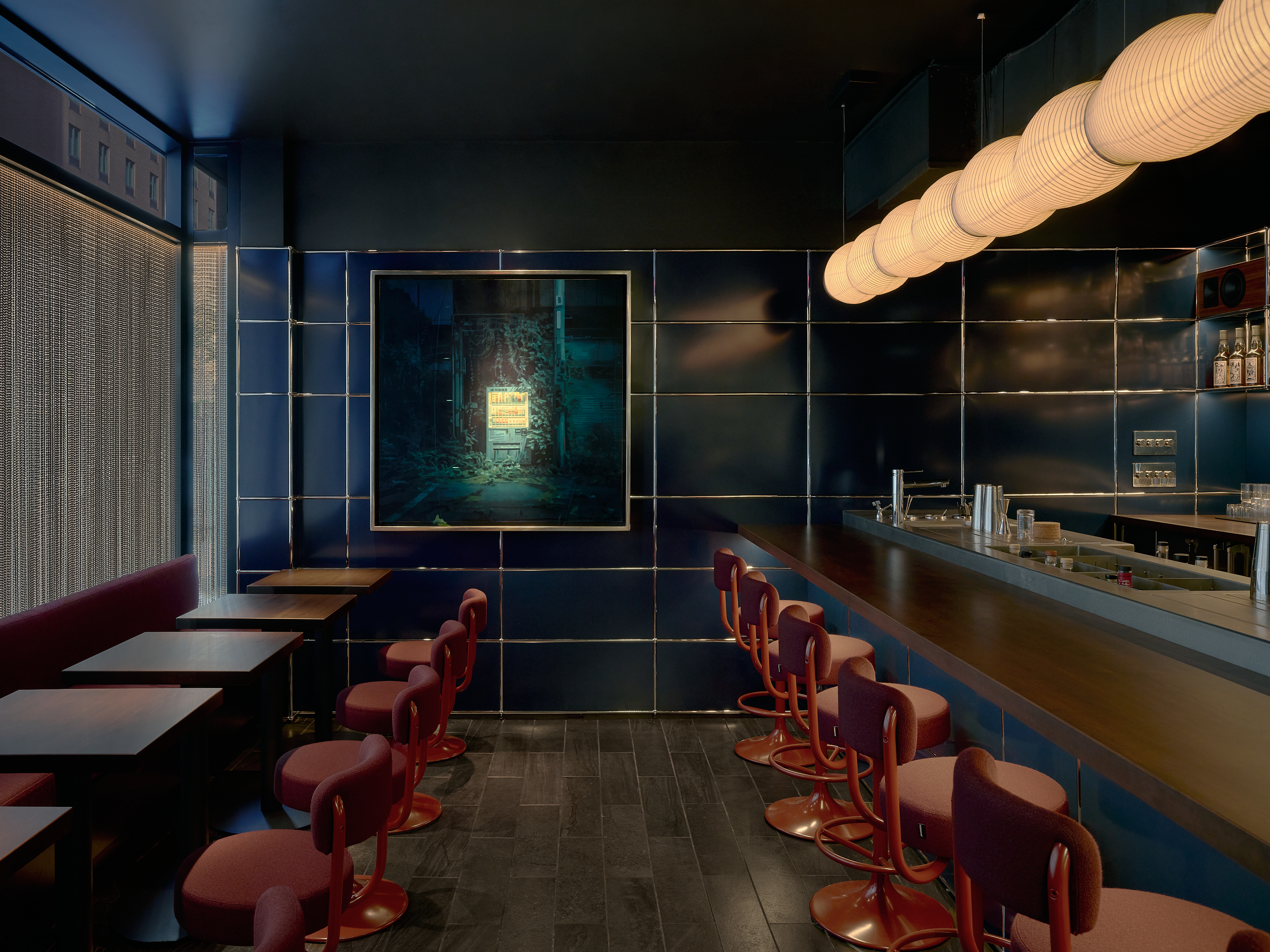 VVs cocktail bar NYC