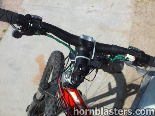 Handlebar toggle switch wiring green electrical tape zip ties red mountain bike horn controls Will's Shocker XL train horn gallery photo 4