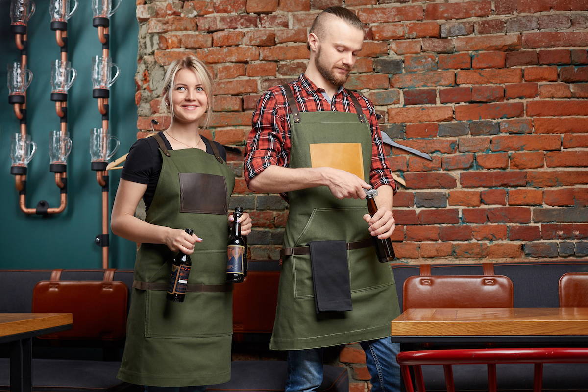 personalized restaurant aprons green