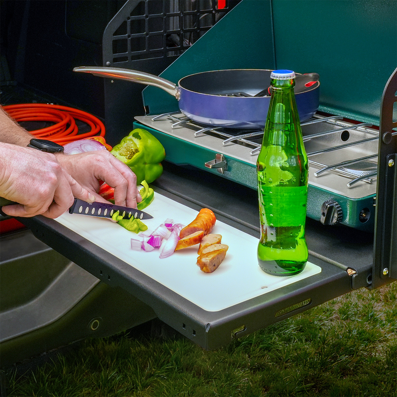 Using the IAG Cutting Board Extension on the Multilevel Tailgate Table