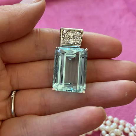 heirloom aquamarine
