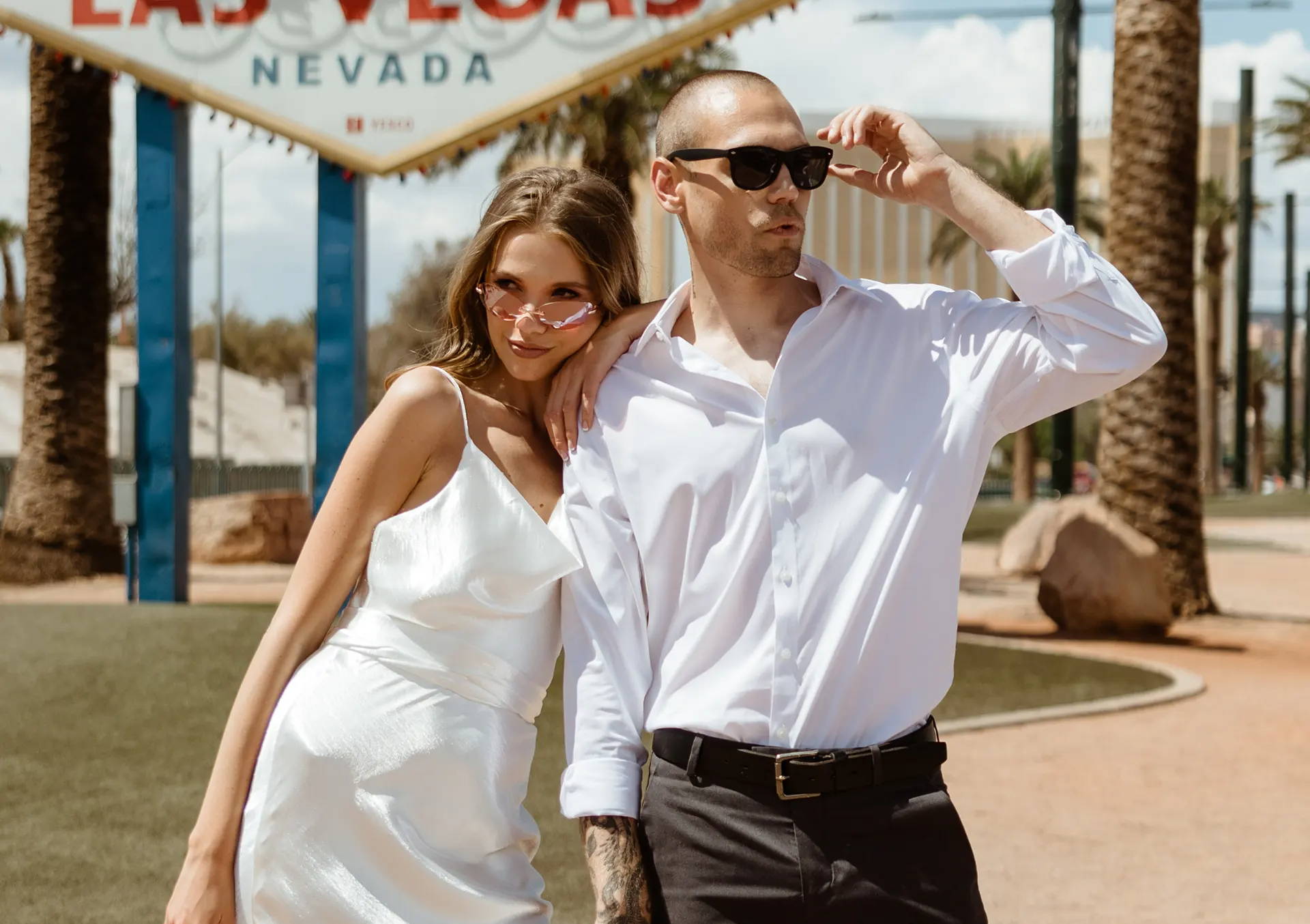 Bride and groom in Las Vegas