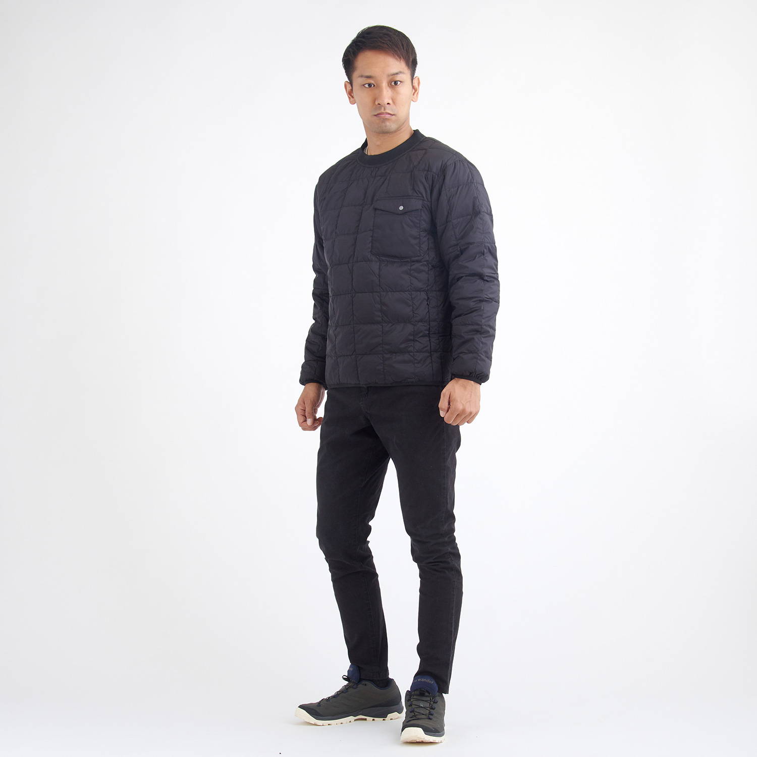 TAION（タイオン）/プルオーバークルーネックダウン/ブラック/UNISEX