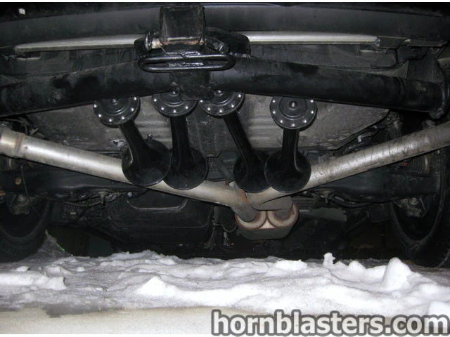 Four black train horns undercarriage dual exhaust snow Wesley's 2008 Toyota RAV4 Conductor's Special 228H gallery photo 3