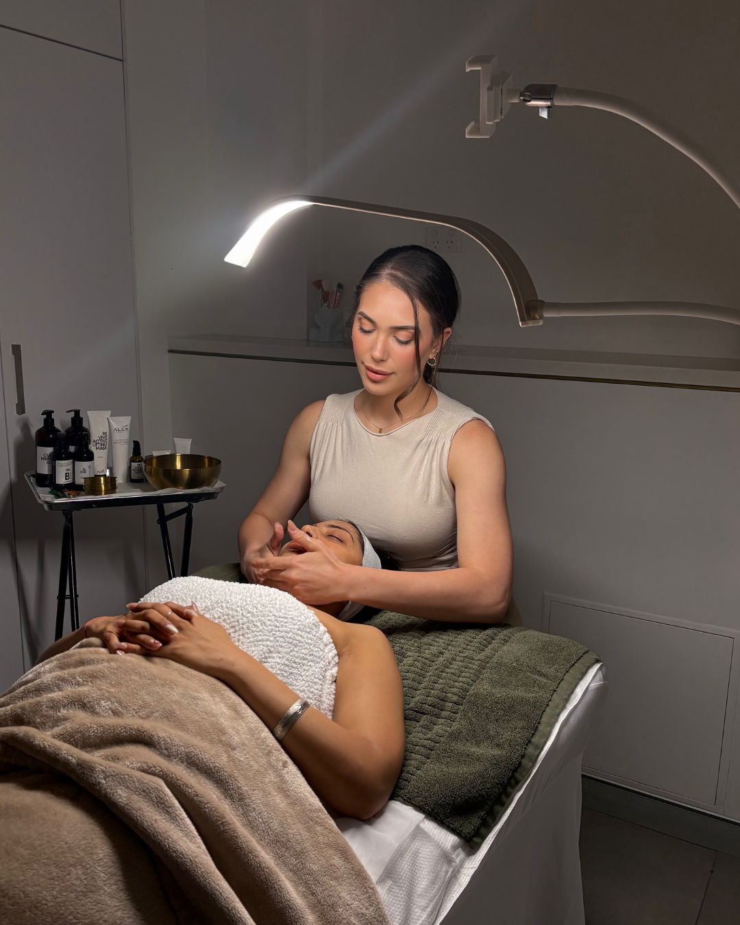 Dermal therapist performing chemical peel for acne scars at Beauface Sydney