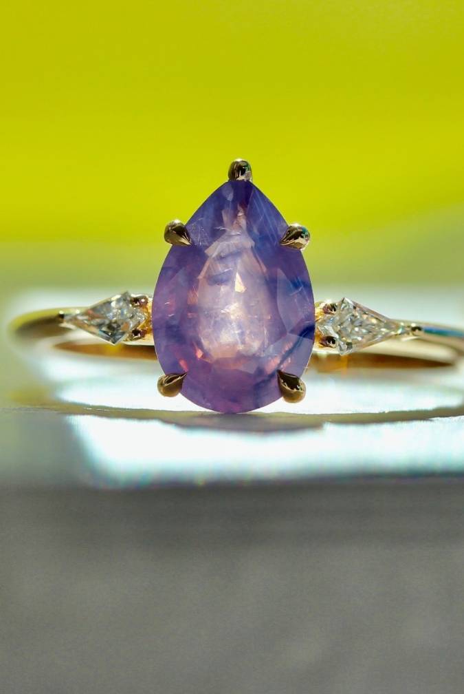 Purple Opalescent Sapphire Ring With Kite Diamond Sides