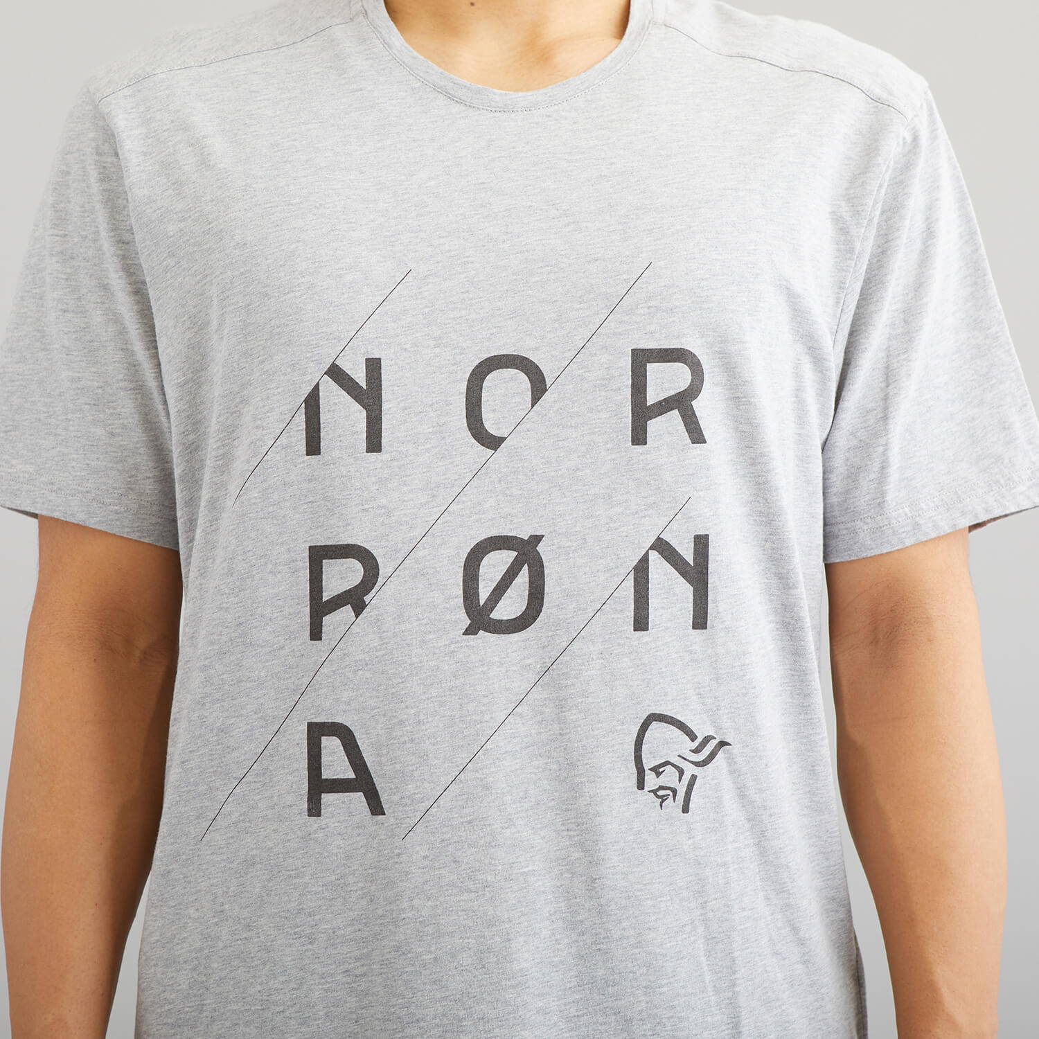 NORRONA（ノローナ）/29コットン スラントロゴTシャツ/グレー/MENS