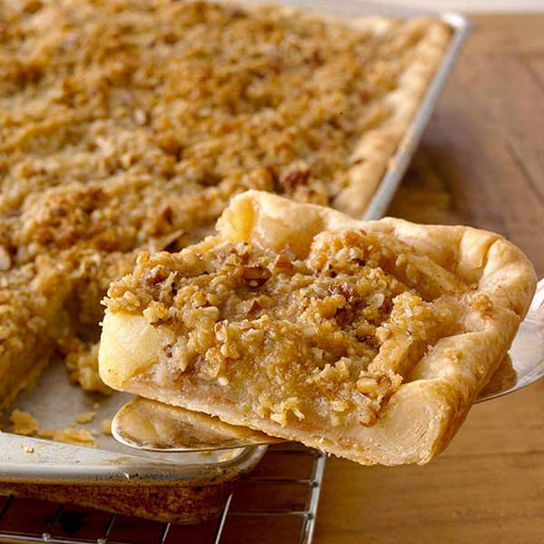 High Quality Organics Express apple pie slab with crumble top