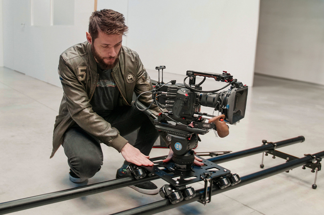 Proaim Breeza camera dolly slider with track ends