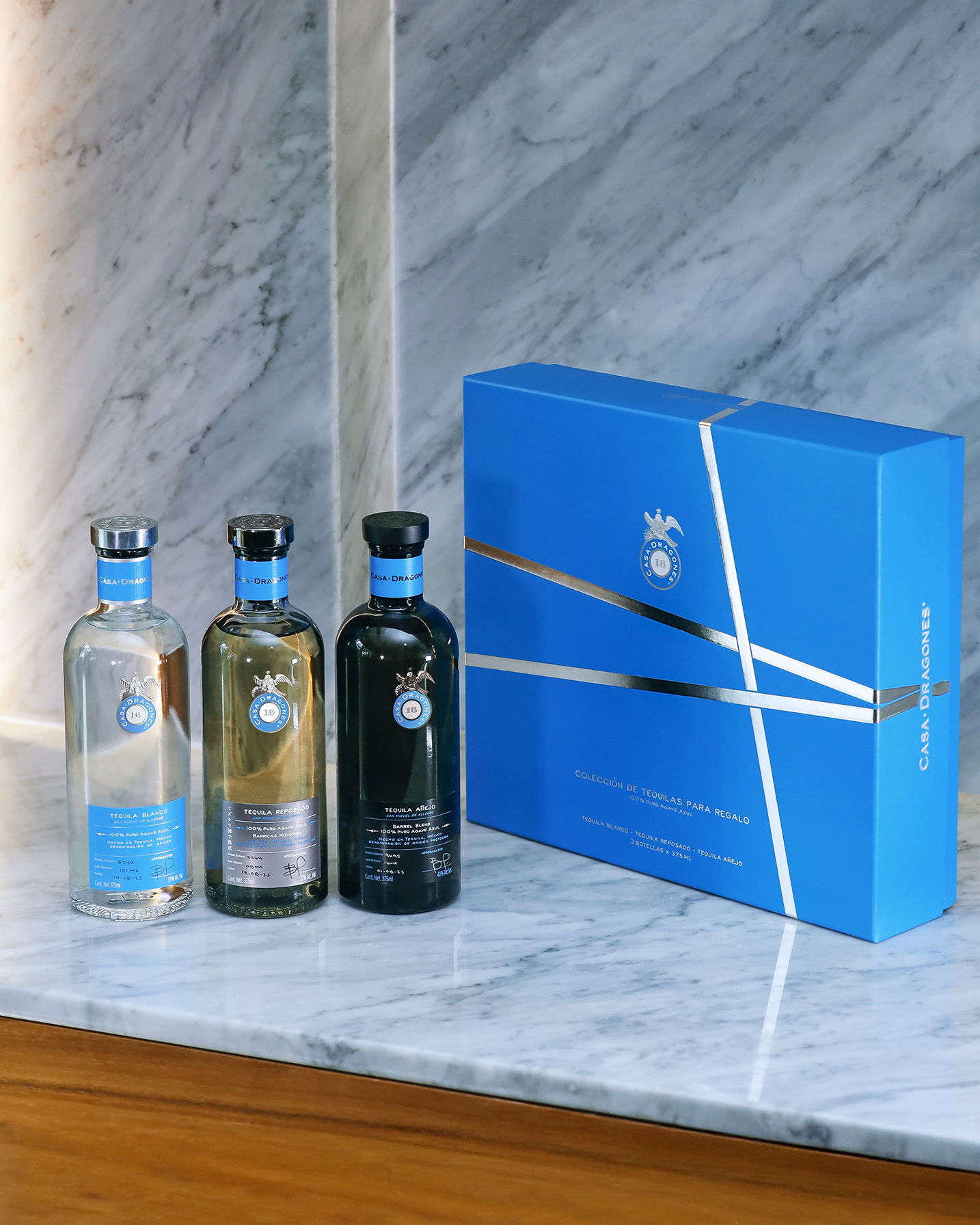 Casa Dragones colección de tequilas para regalo con botellas de 375ml