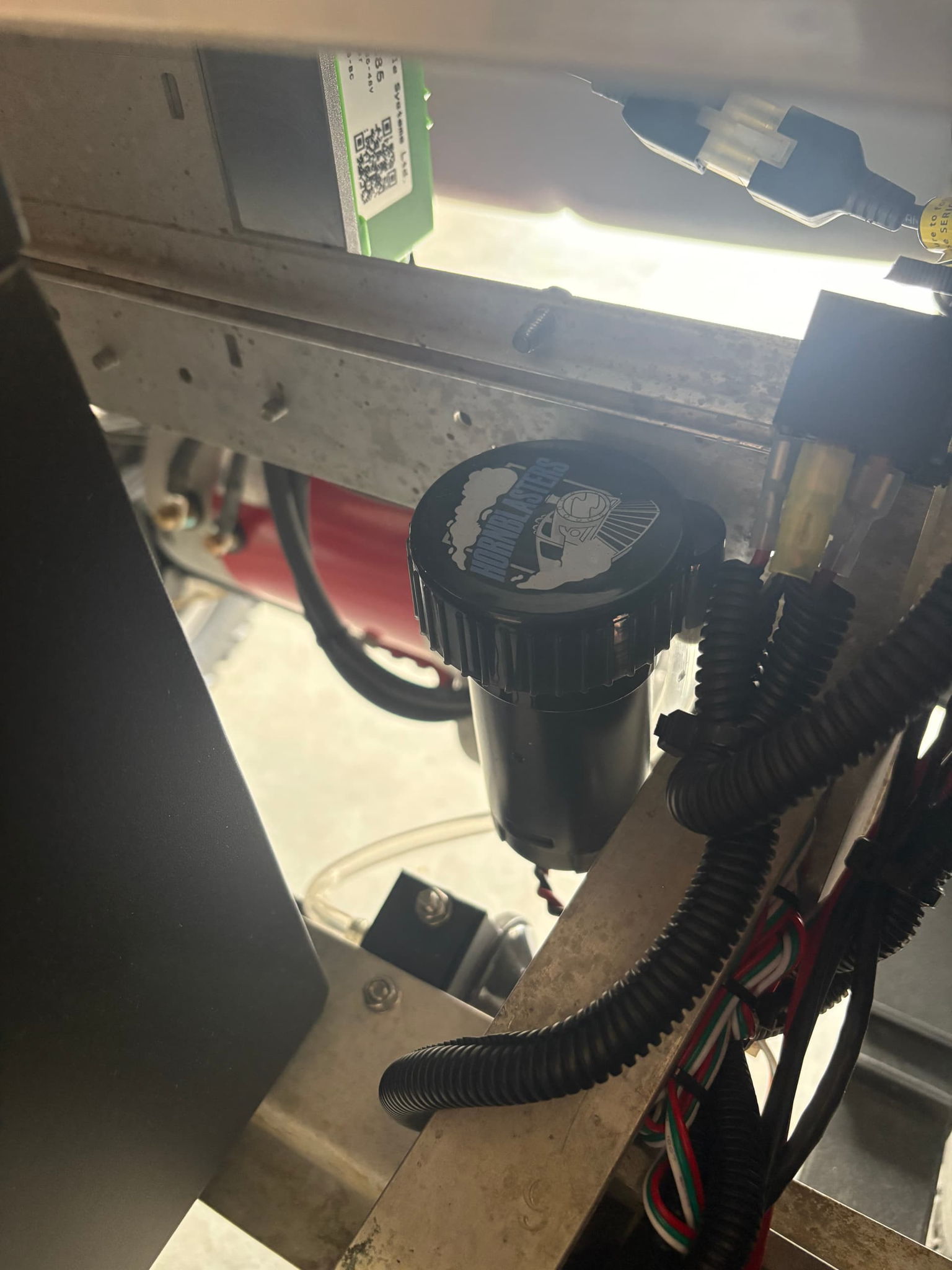 1998 Club Car DS with Sniper Electric Horn installed