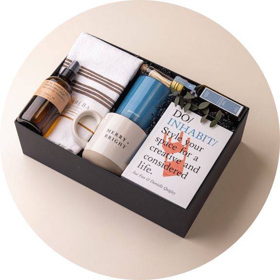 Premium gift box for new homes and hosts