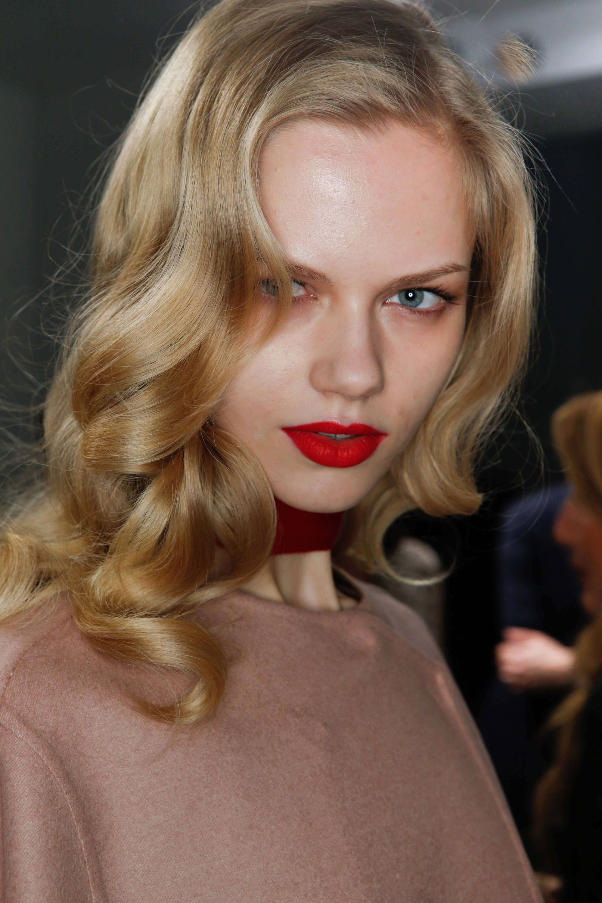 Woman with sandy blonde hair