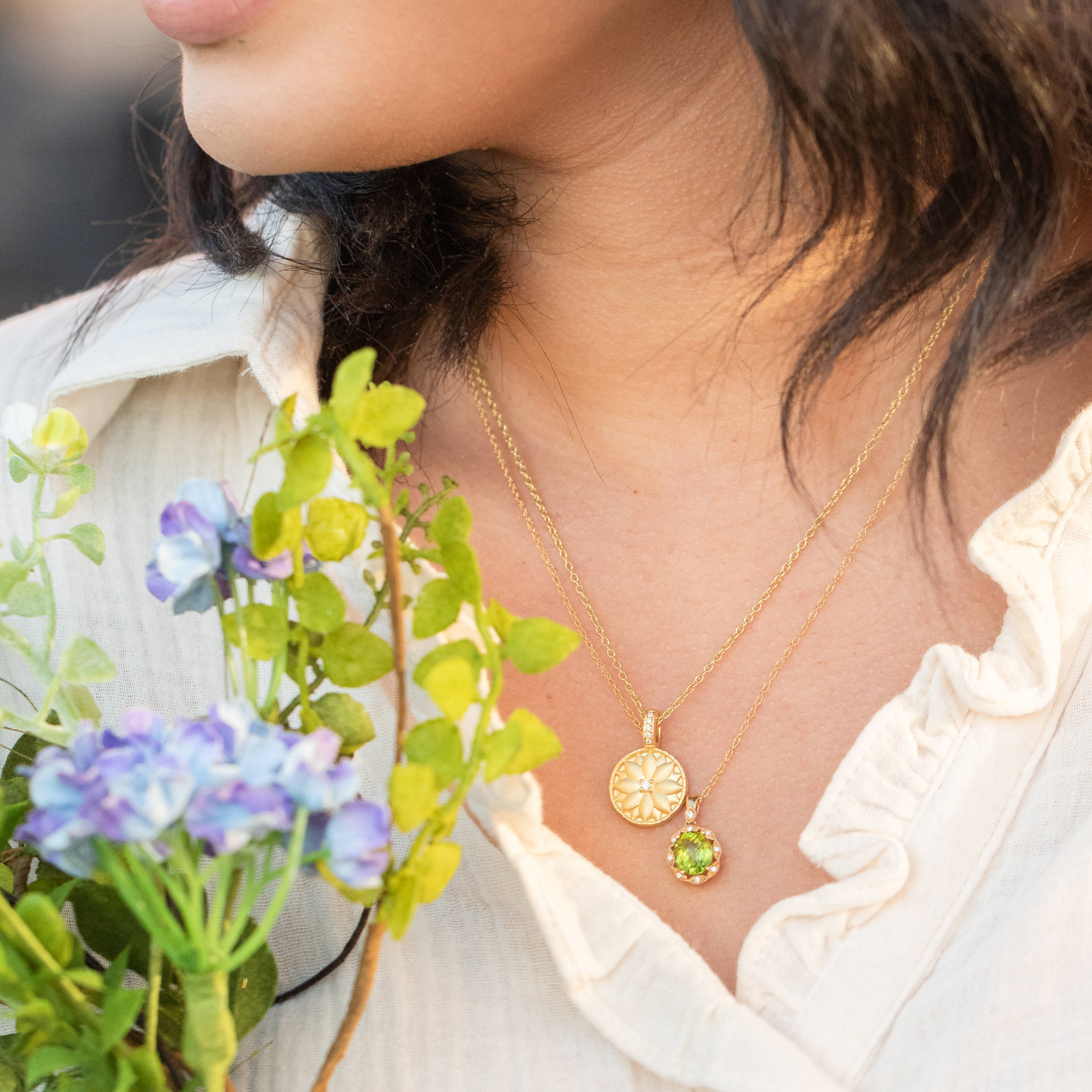 how to style the august birthstone peridot