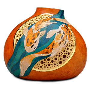 See how to create this fabulous gourd pot with circular filigree carving!