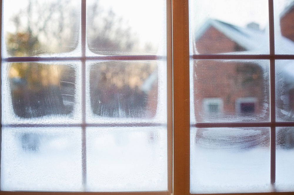 窓の寒さ対策「窓の断熱性」を上げる方法４つ