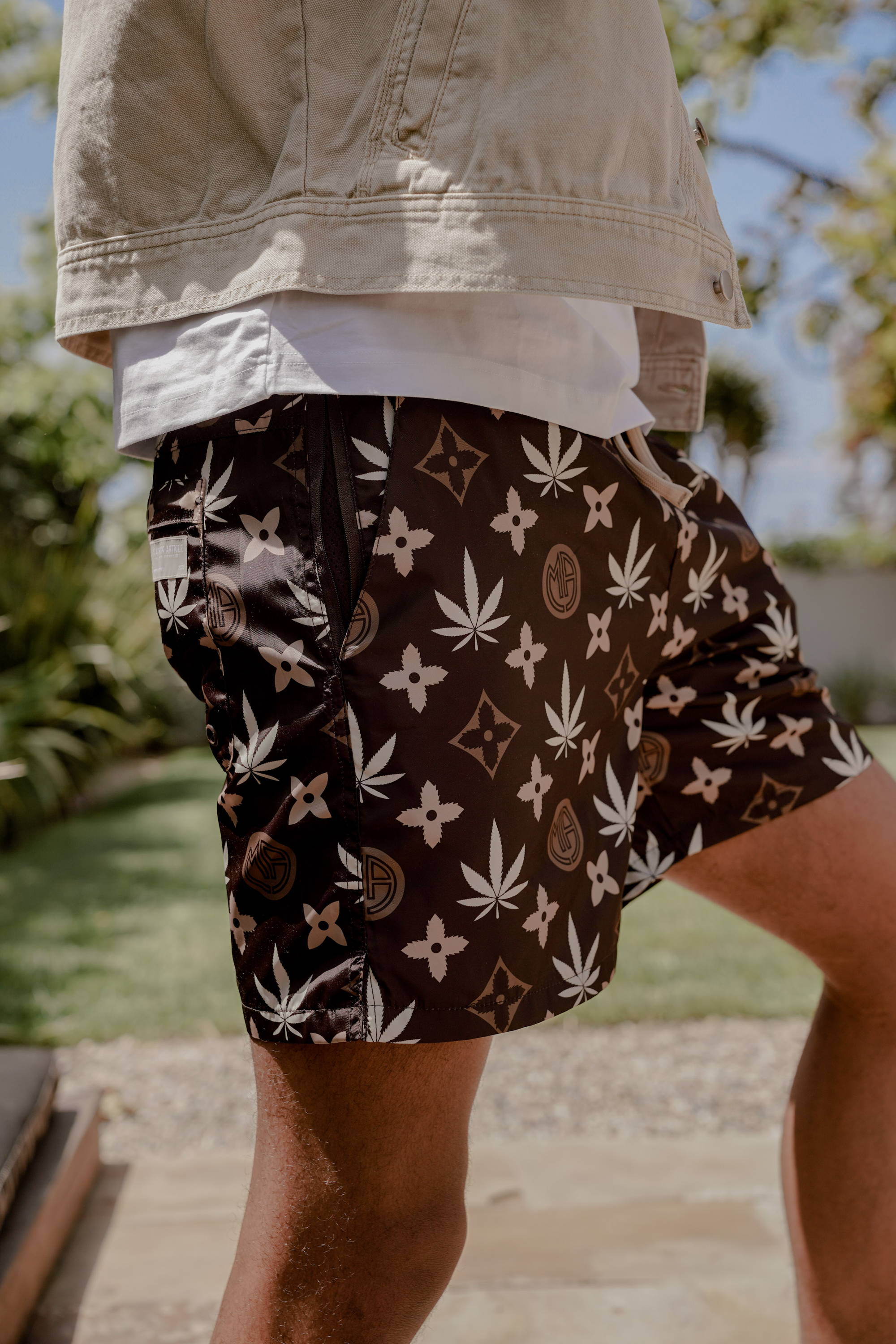 maison article brown printed shorts