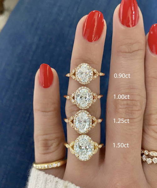 oval diamonds of different carats - 0.90, 1.0, 1.25 and 1.5 carats