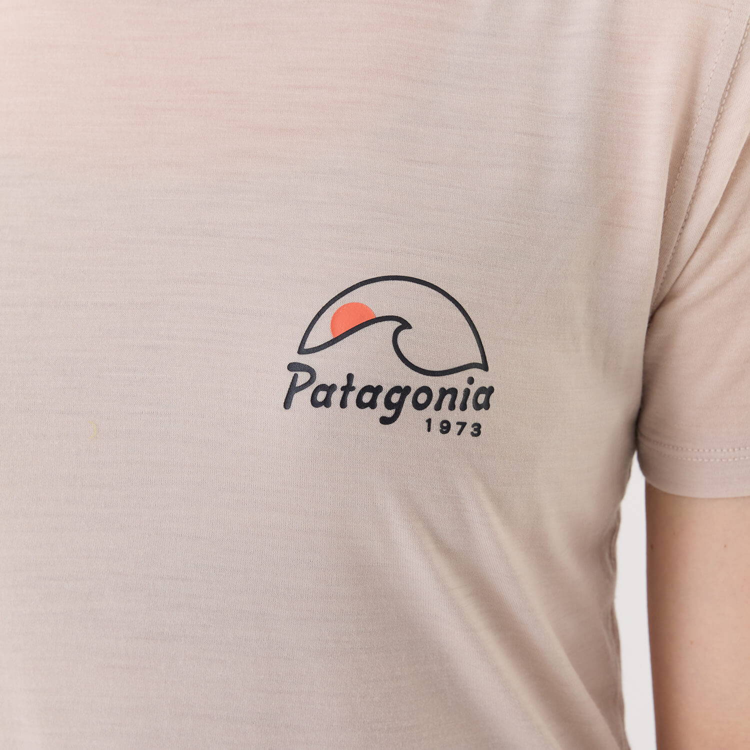 patagonia（パタゴニア）/キャプリーンクールメリノグラフィックシャツ/WOMENS