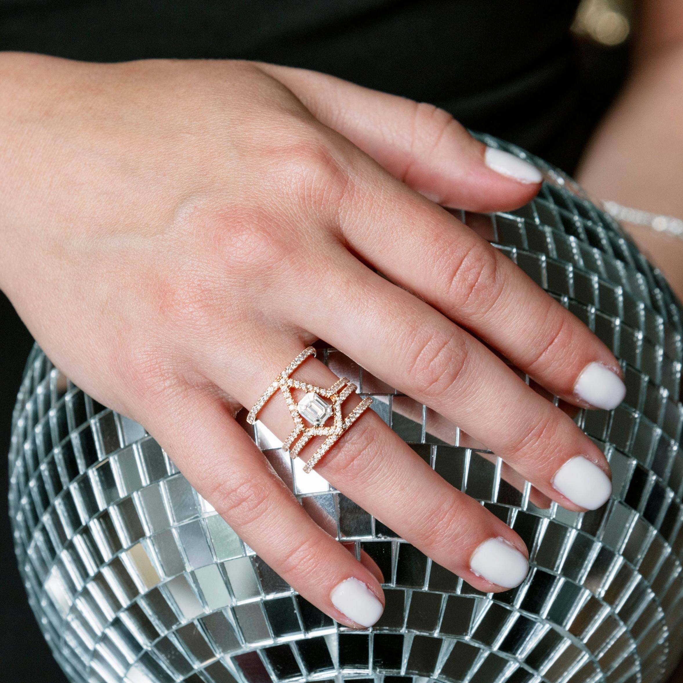 contemporary diamond ring in rose gold