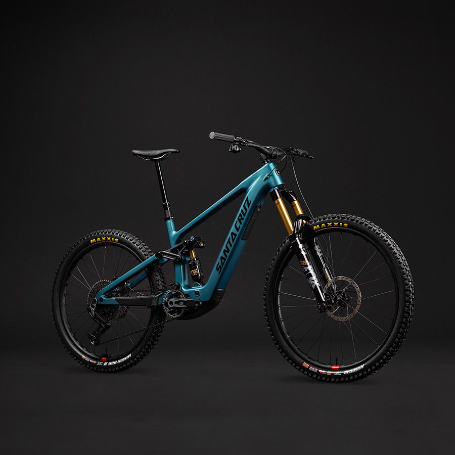 Santa Cruz Bullit in front of grey background.