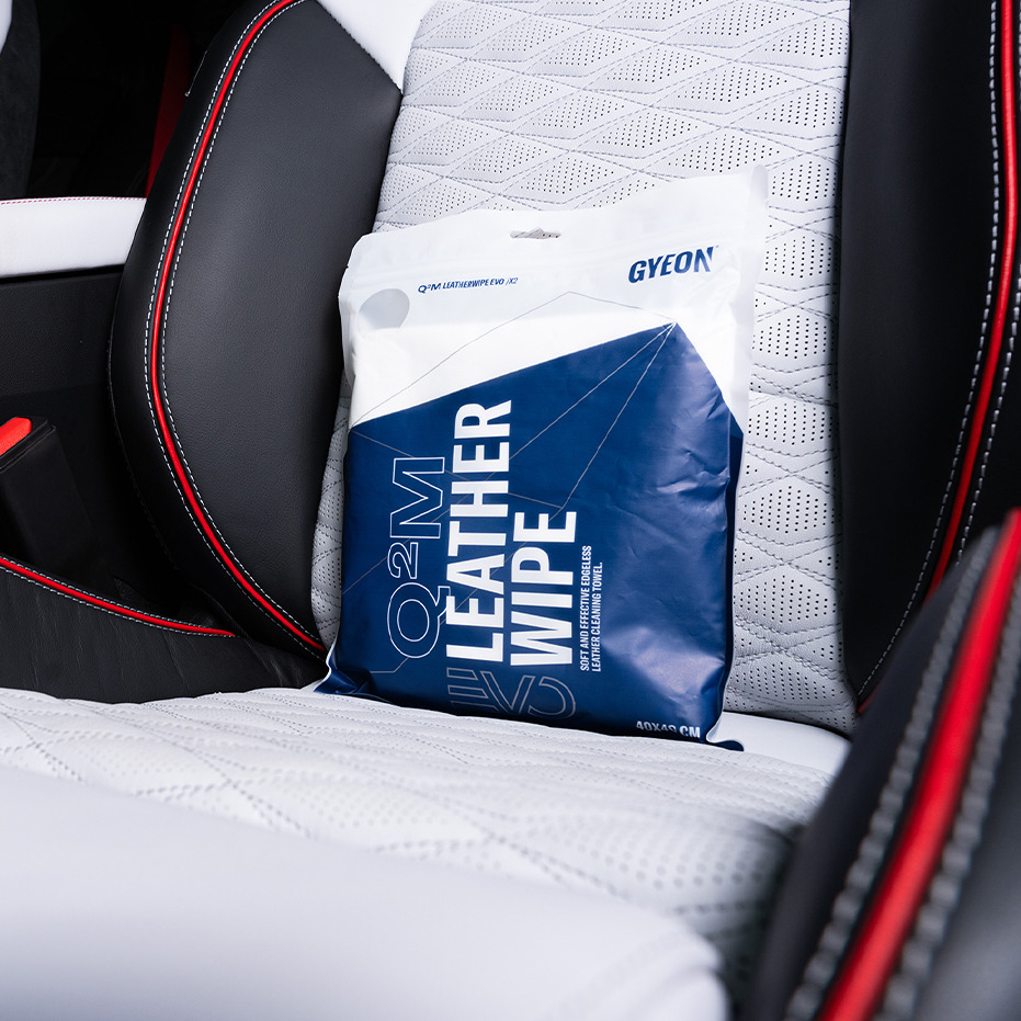 Q²M Leather Wipe EVO | Gyeon Quartz USA Q²M Leather Wipe EVO | Gyeon Quartz USA