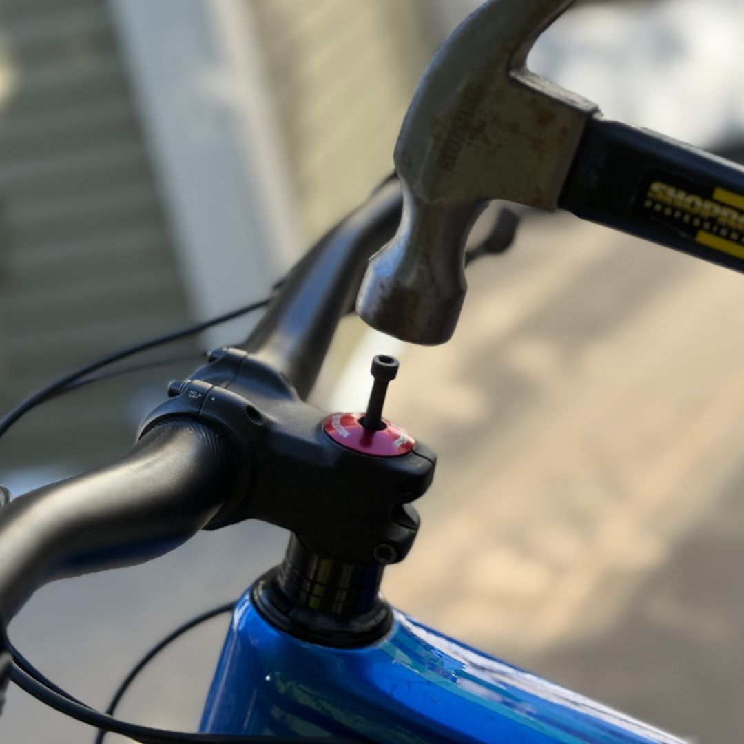 snik_hammer_bolt_to_lower_starnut