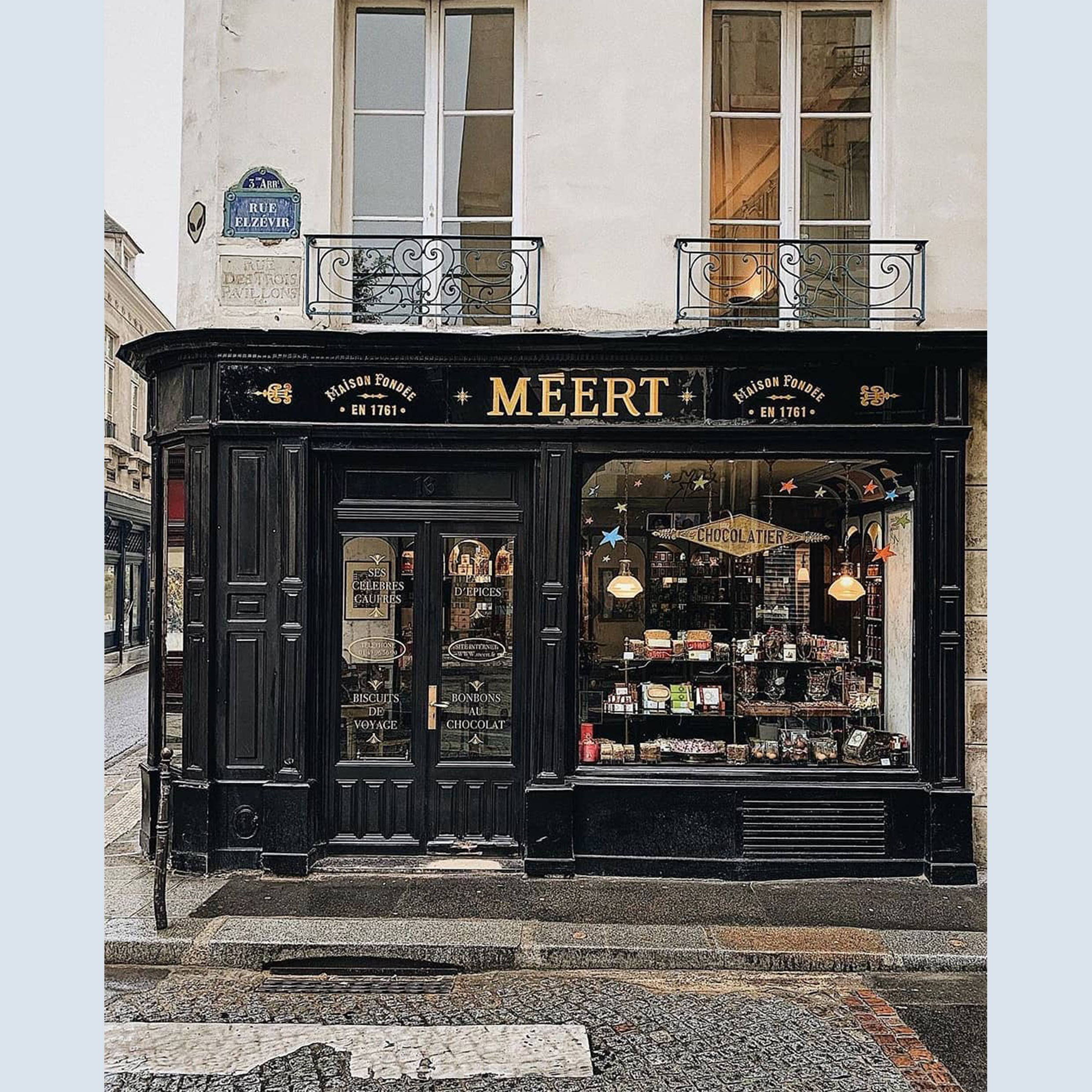 Montra Meert Paris