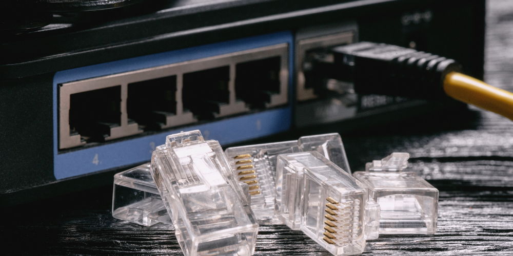 Remote I/O module on DIN rail