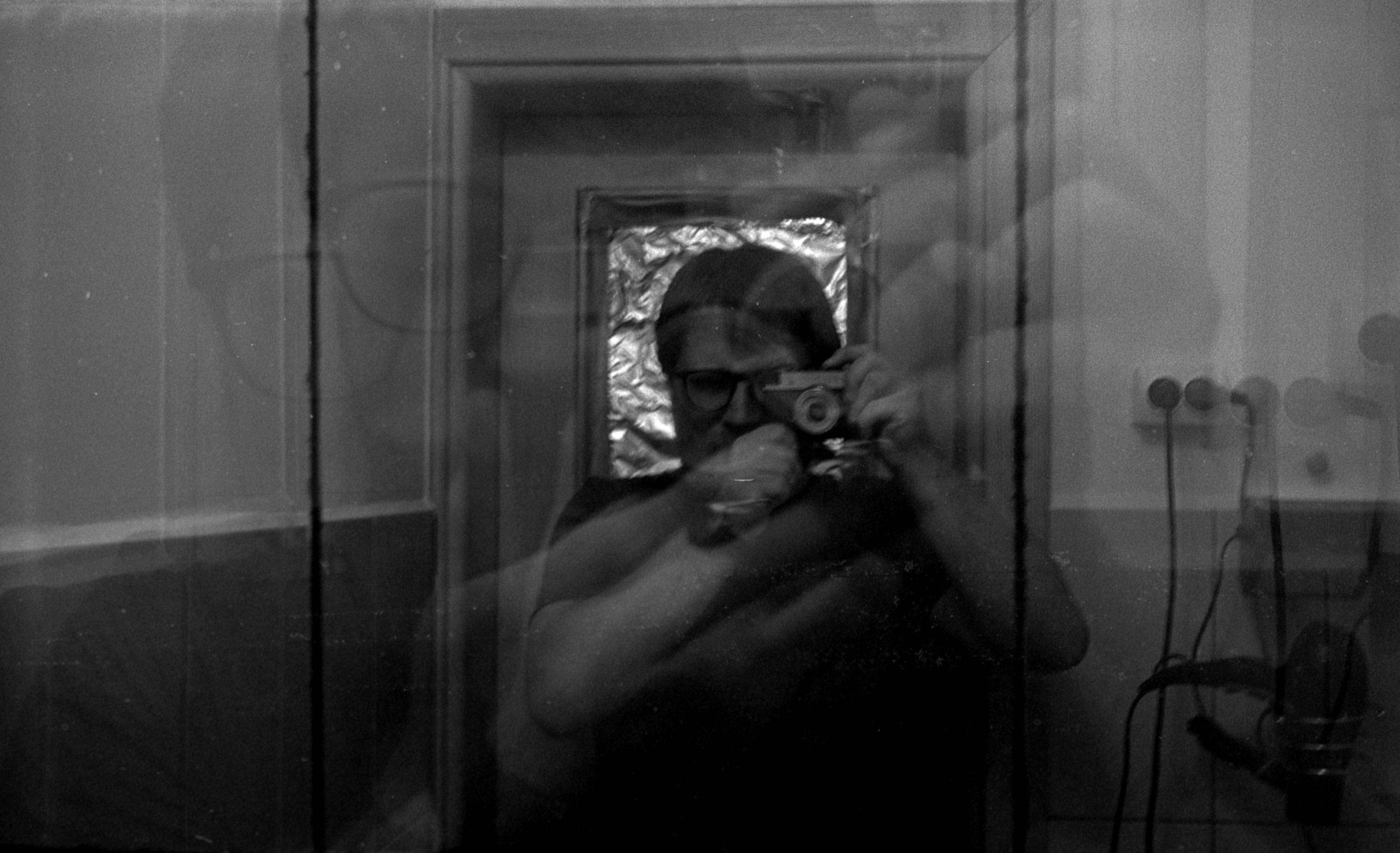 The Budget Photography Challenge| E Pluribus